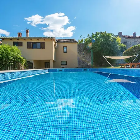 Ladonja, A Charming And Cozy In A Rustic Setting Semesterbostad Gradisce (Istria)