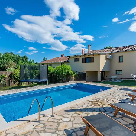 Semesterbostad Ladonja, A Charming And Cozy In A Rustic Setting