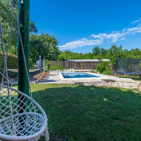 Ladonja, A Charming And Cozy In A Rustic Setting * Gradisce (Istria)