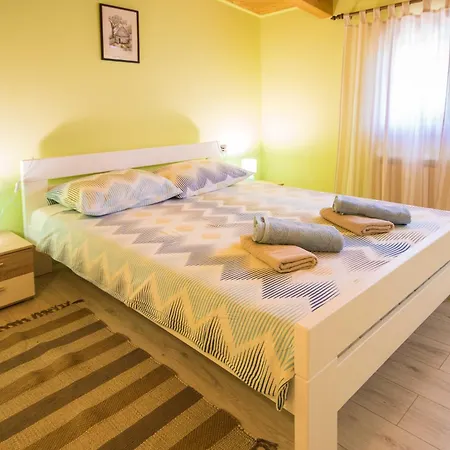 Ladonja, A Charming And Cozy In A Rustic Setting Vikendica Gradisce (Istria)