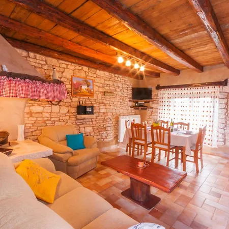 Ladonja, A Charming And Cozy In A Rustic Setting Gradisce (Istria)