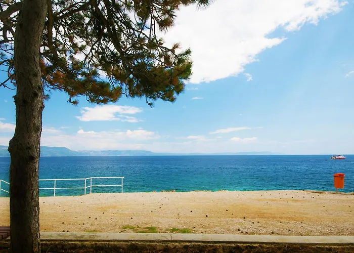 Vikendica Ladonja, A Charming And Cozy In A Rustic Setting