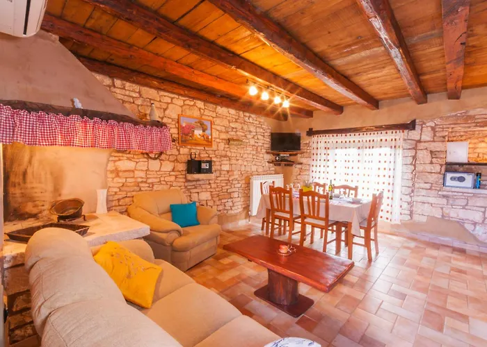 Ladonja, A Charming And Cozy In A Rustic Setting Gradisce (Istria)